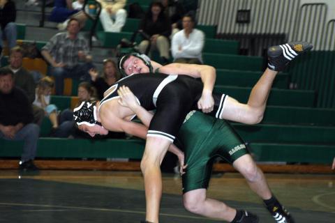 08 seneca wrestling033
