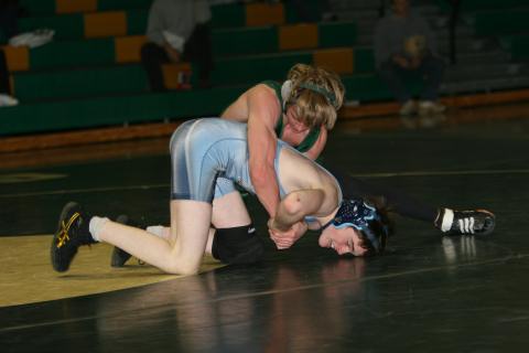 08 seneca wrestling167