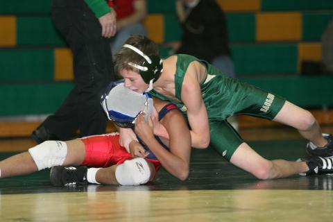 08 seneca wrestling275