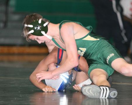08 seneca wrestling278