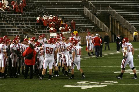 Cornell Football 08066