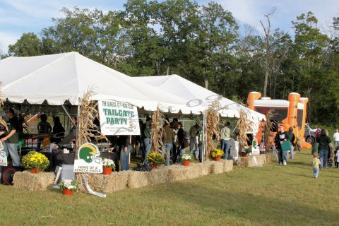 Tailgate Party 09011