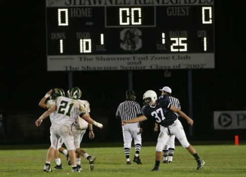 mett at midfield