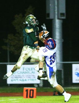 Dustin fighting for the Ball